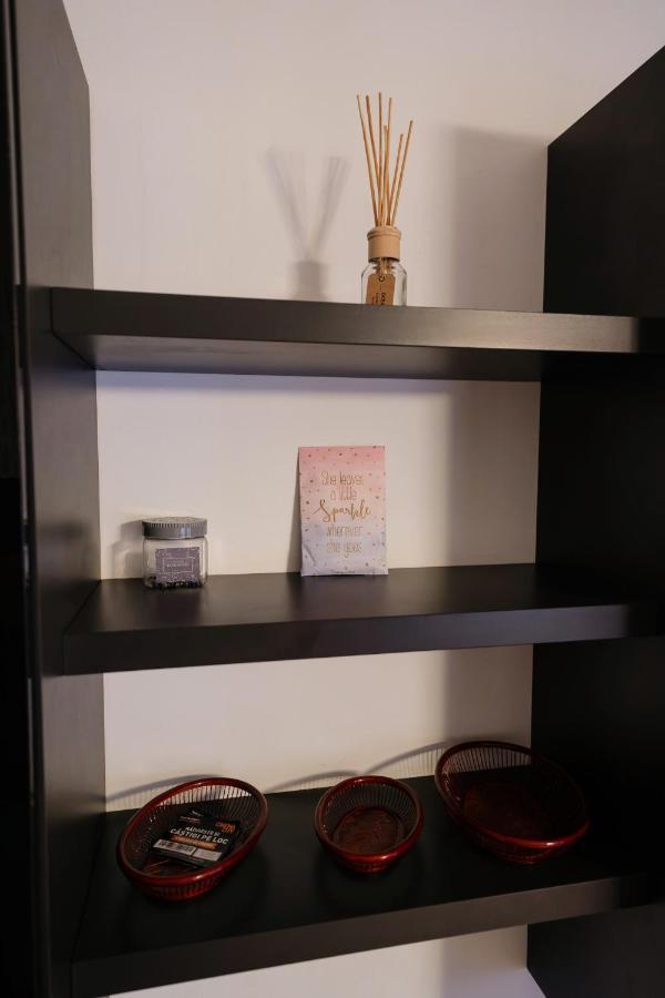 Quiet 3-Room Apt - 2 Parking Spaces - 5 Min Bus Floresti  Ngoại thất bức ảnh