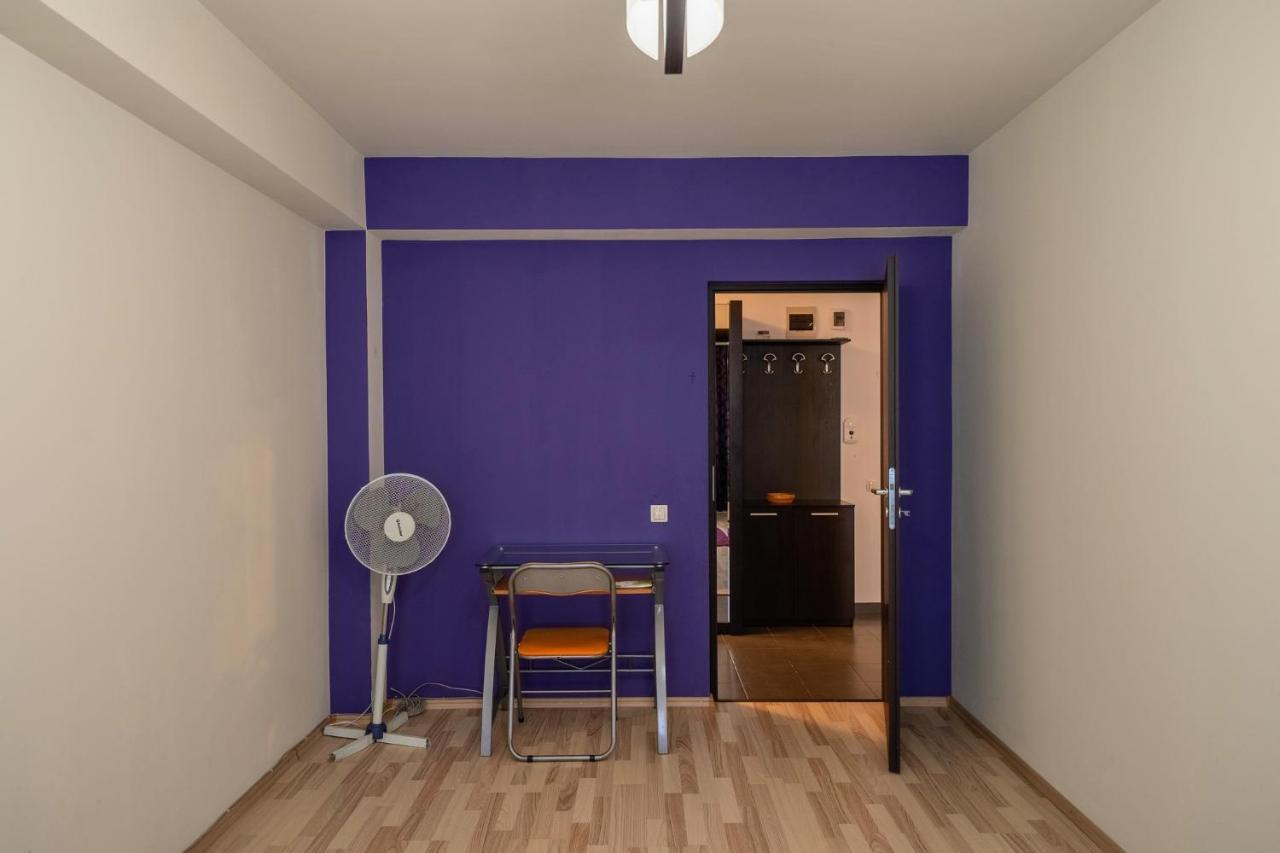 Quiet 3-Room Apt - 2 Parking Spaces - 5 Min Bus Floresti  Ngoại thất bức ảnh